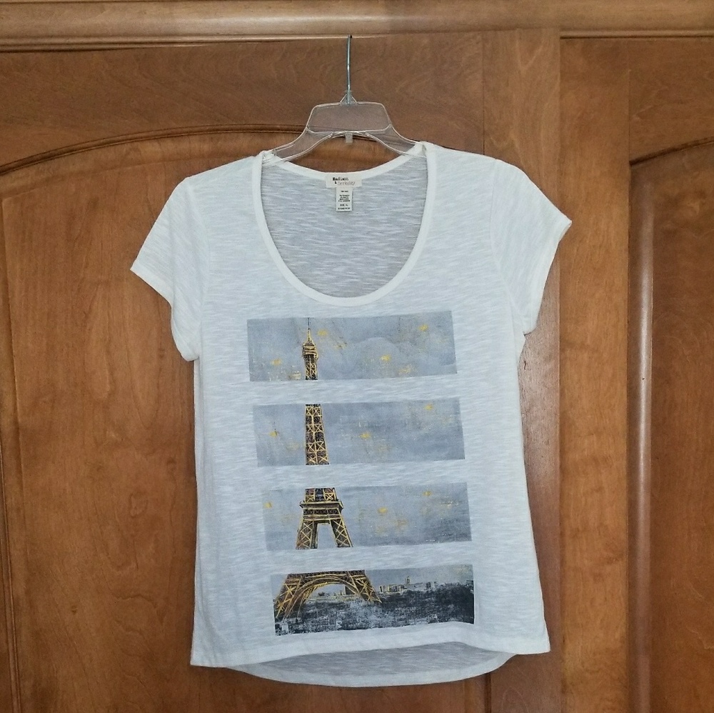 NWOT Graphic tee